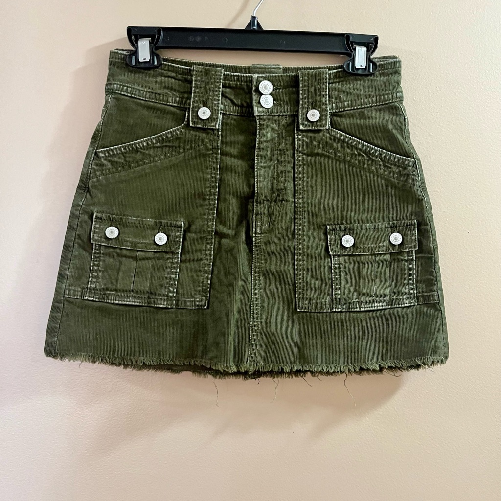 American Eagle Super High Rise Corduroy Mini Skirt Size 2